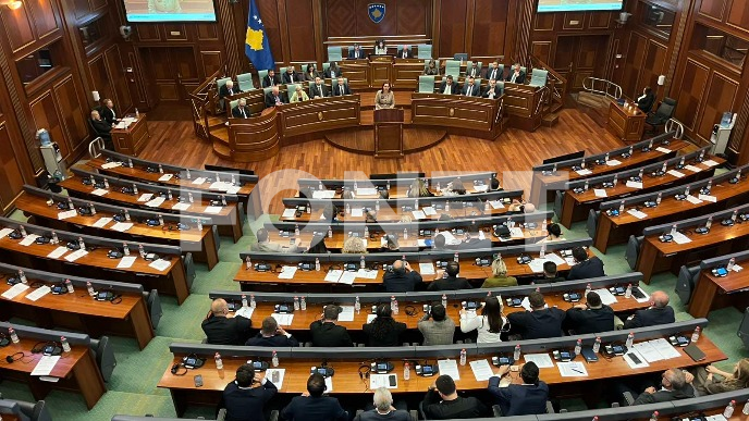 Odložena sednica Skupštine